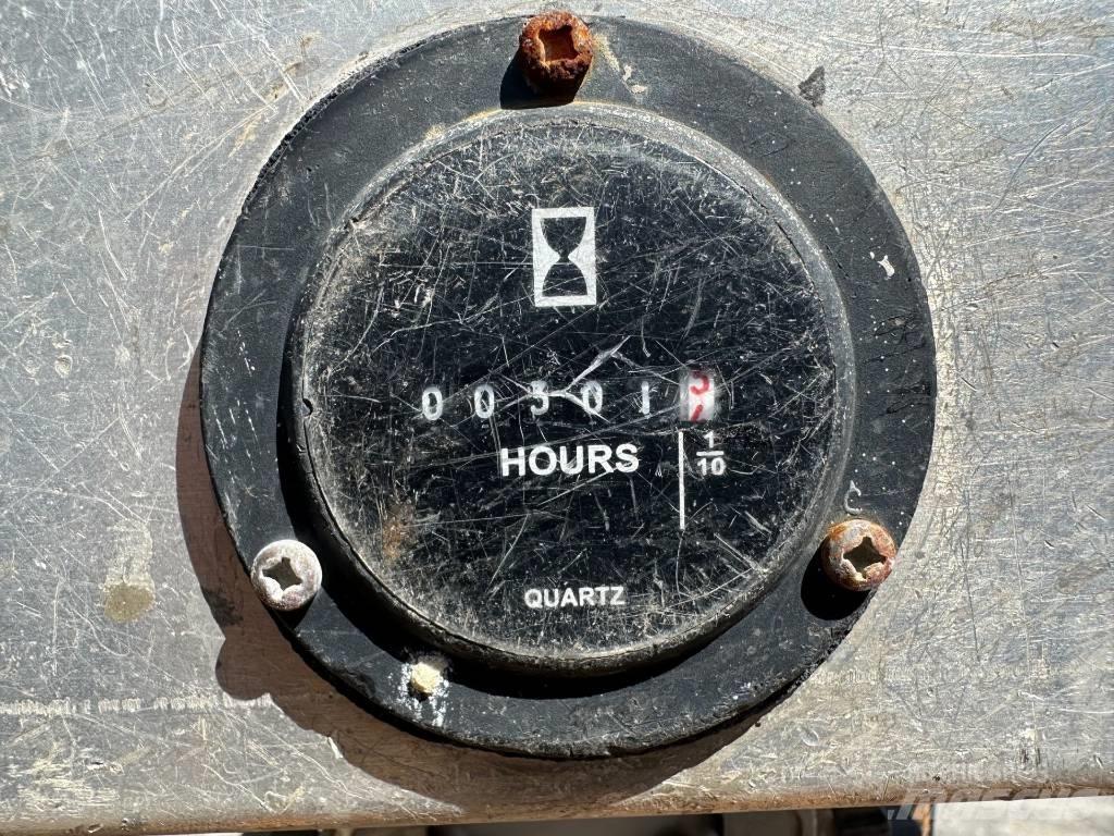 Plafolift PH-13 Žirkliniai keltuvai