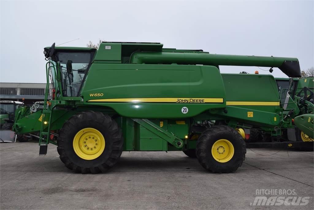 John Deere W 650 Derliaus nuėmimo kombainai