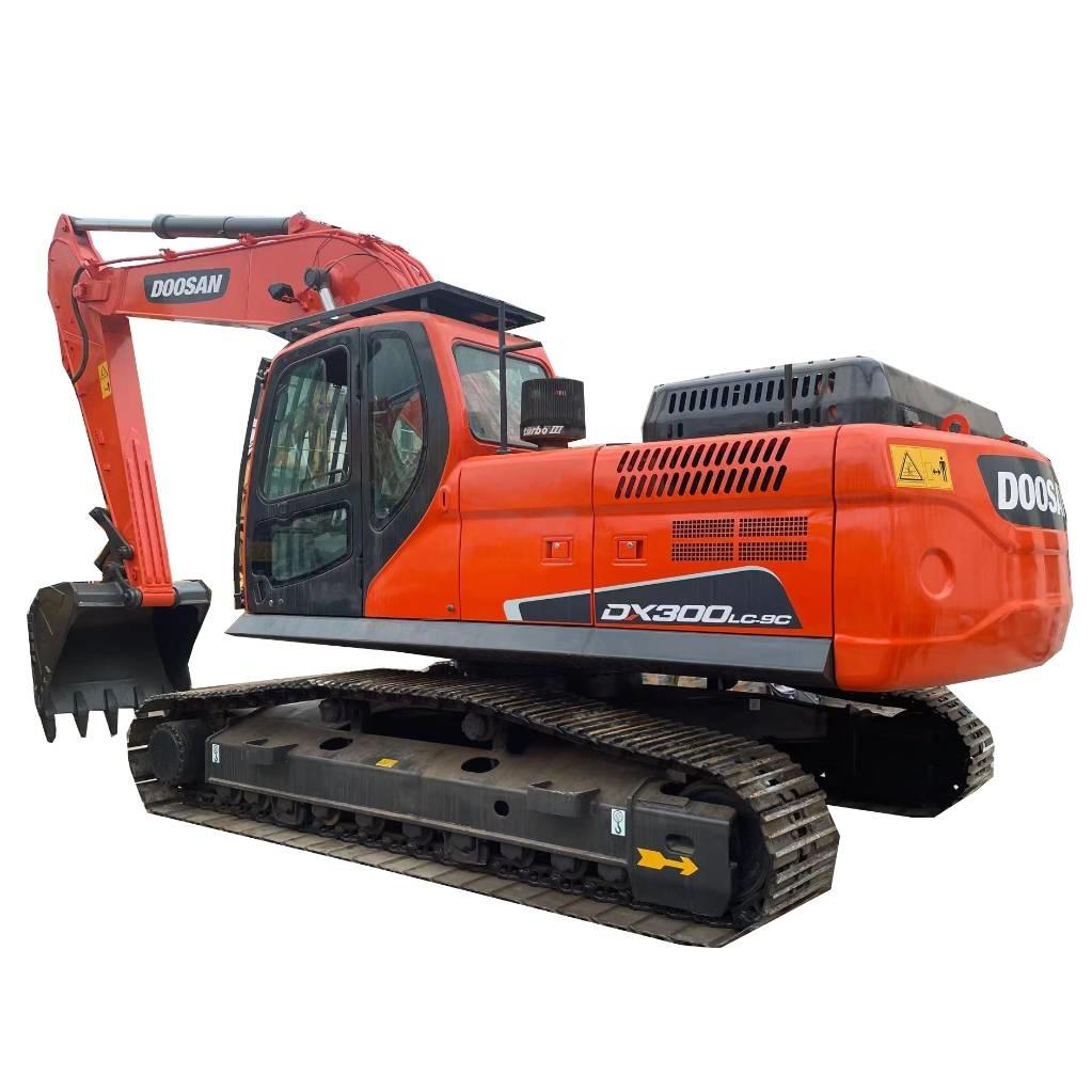 Doosan DX300 Vikšriniai ekskavatoriai