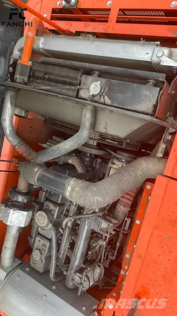 Doosan DX300 Vikšriniai ekskavatoriai