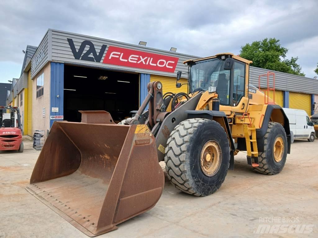 Volvo L 150 H Naudoti ratiniai krautuvai