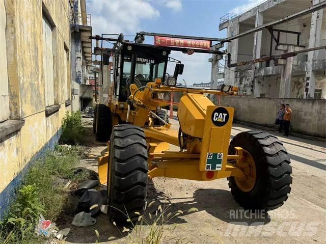 CAT 140 K Greideriai