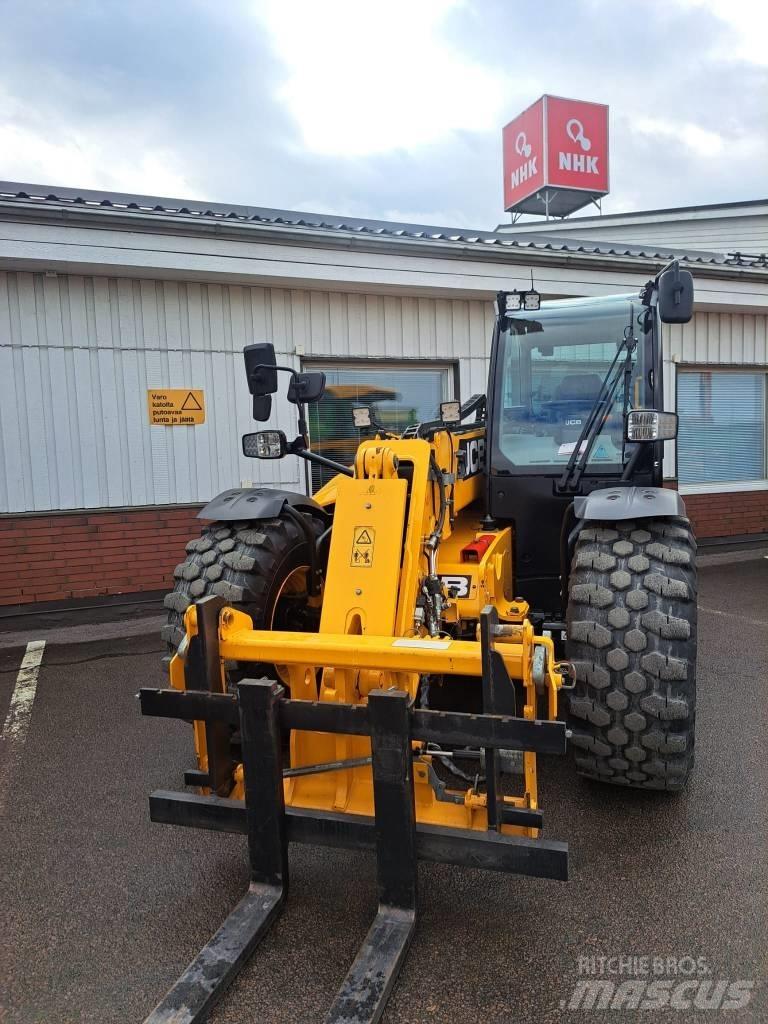 JCB 542-70 Agri Pro Teleskopiniai krautuvai žemės ūkiui