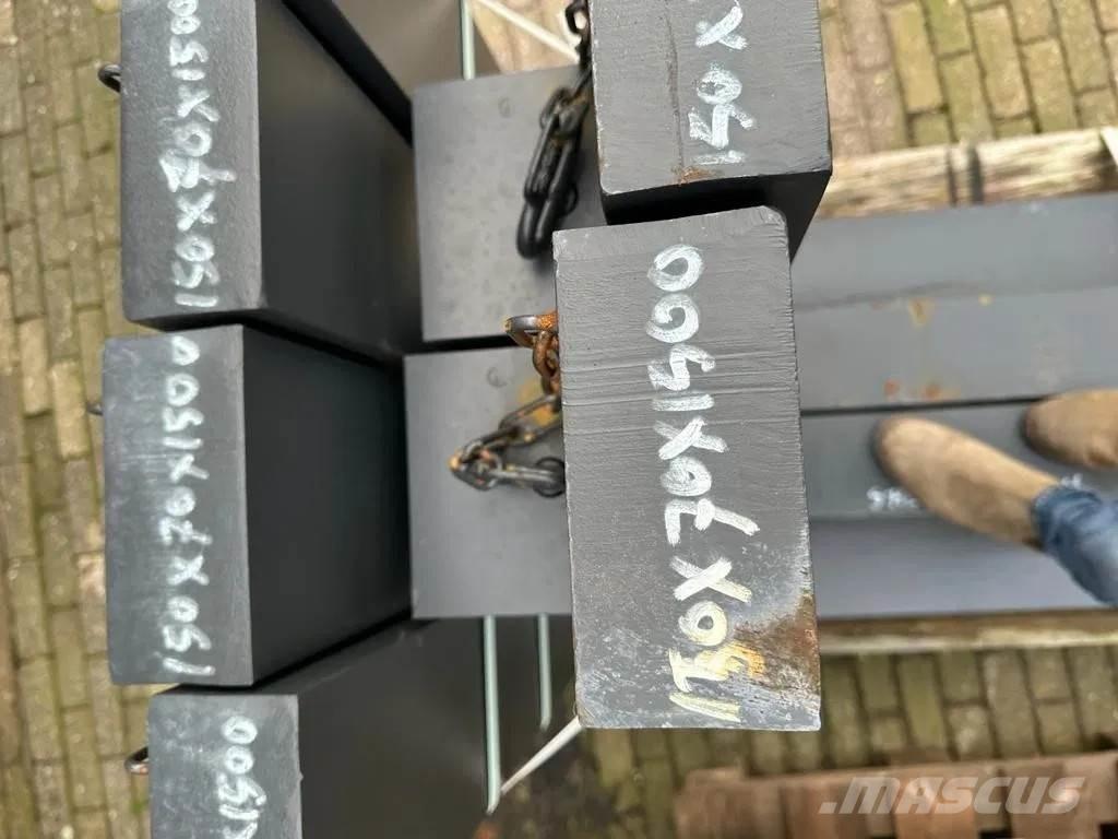 Volvo Palletvorken Naudoti ratiniai krautuvai