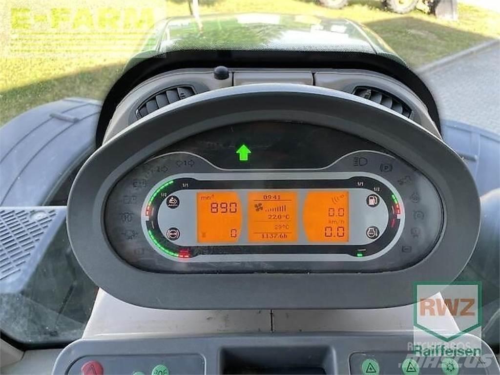 Fendt 828 vario Traktoriai