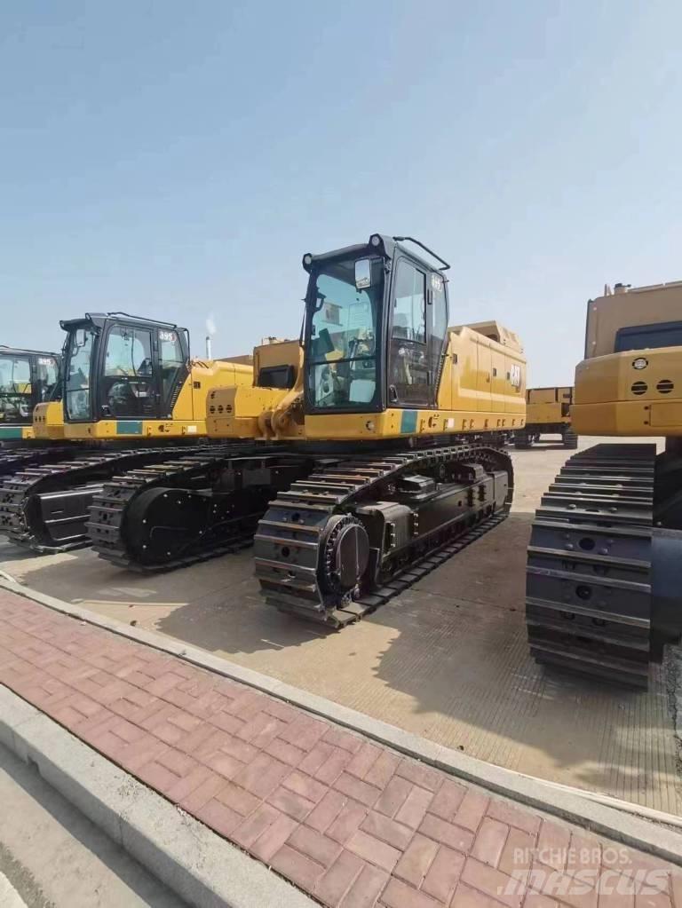 CAT 395 Vikšriniai ekskavatoriai