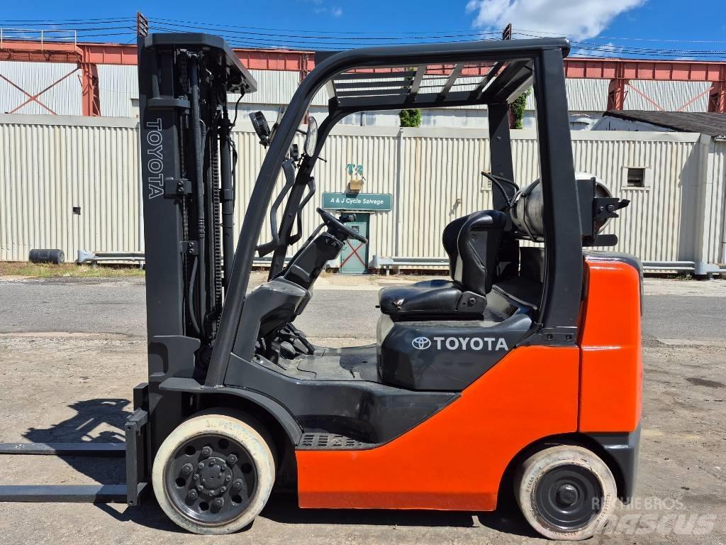 Toyota 8 FGCU 25 Šakiniai krautuvai - Kita