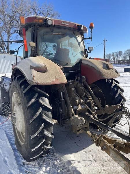 Case IH 170 Puma Traktoriai