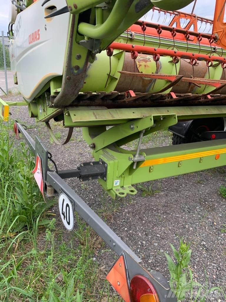 CLAAS C 900 Derliaus nuėmimo kombainų galvos