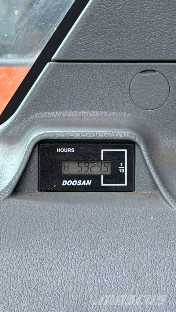 Doosan DX 165 W-5 Ratiniai ekskavatoriai