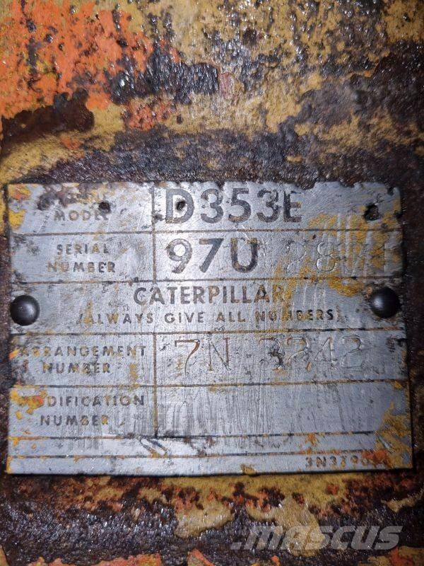 CAT D353E Varikliai