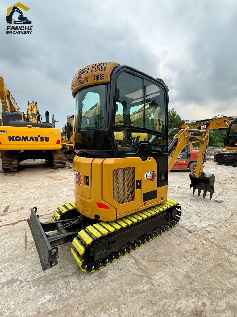 CAT 302 Mini ekskavatoriai < 7 t