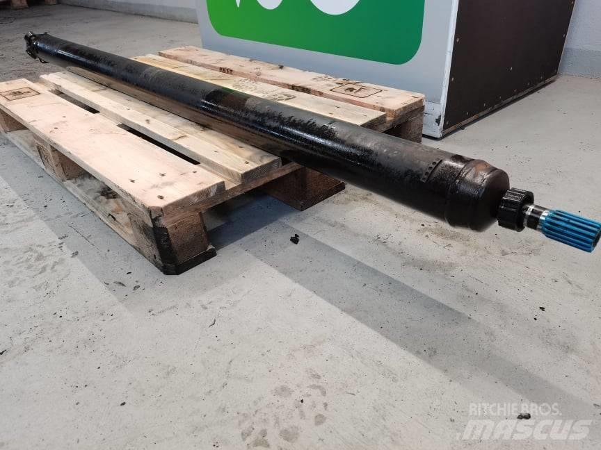 JLG 307 drive shaft Ašys