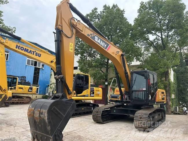 Sany SY 215 C-9 Vikšriniai ekskavatoriai