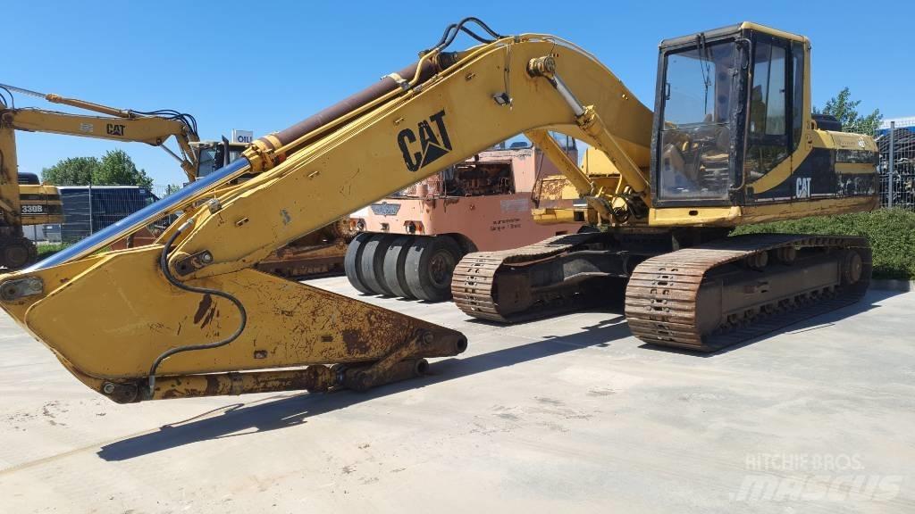 CAT 325 LN Vikšriniai ekskavatoriai
