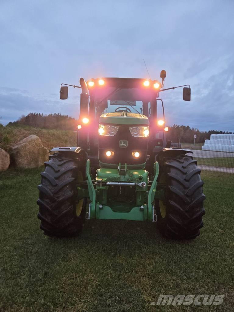 John Deere 6150R Traktoriai