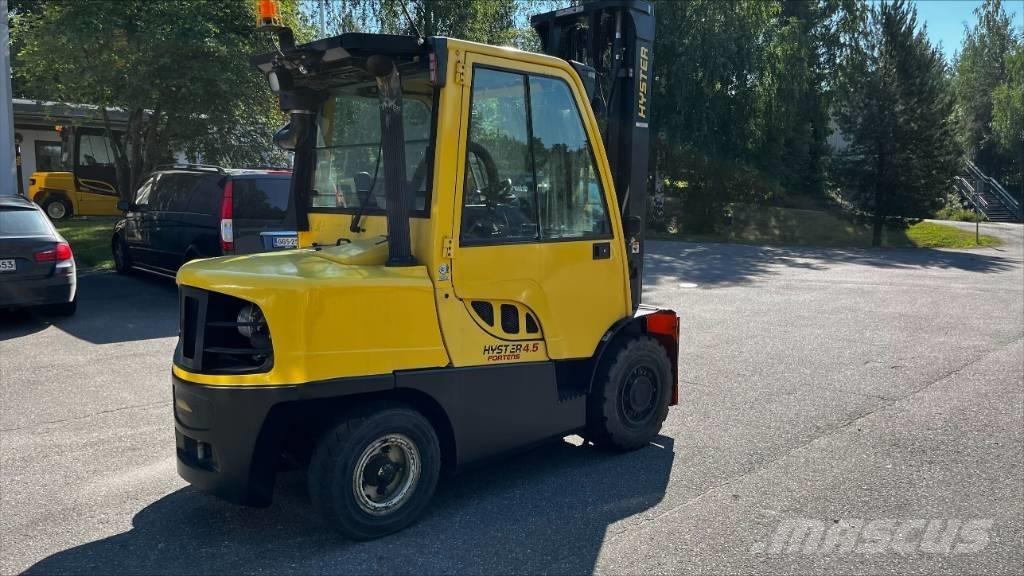 Hyster H4.5 FT S5 Dyzeliniai krautuvai