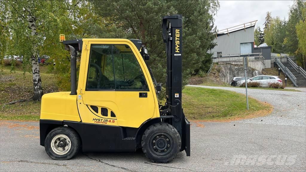 Hyster H4.5 FT S5 Dyzeliniai krautuvai