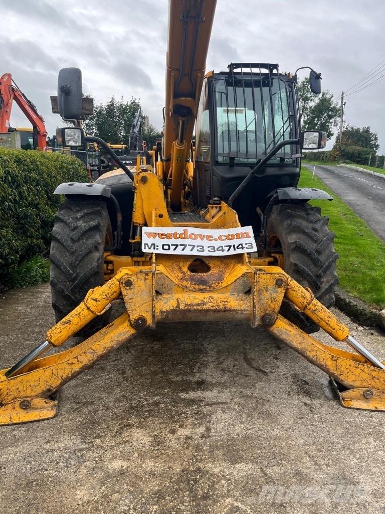 JCB 535-140 Teleskopiniai krautuvai