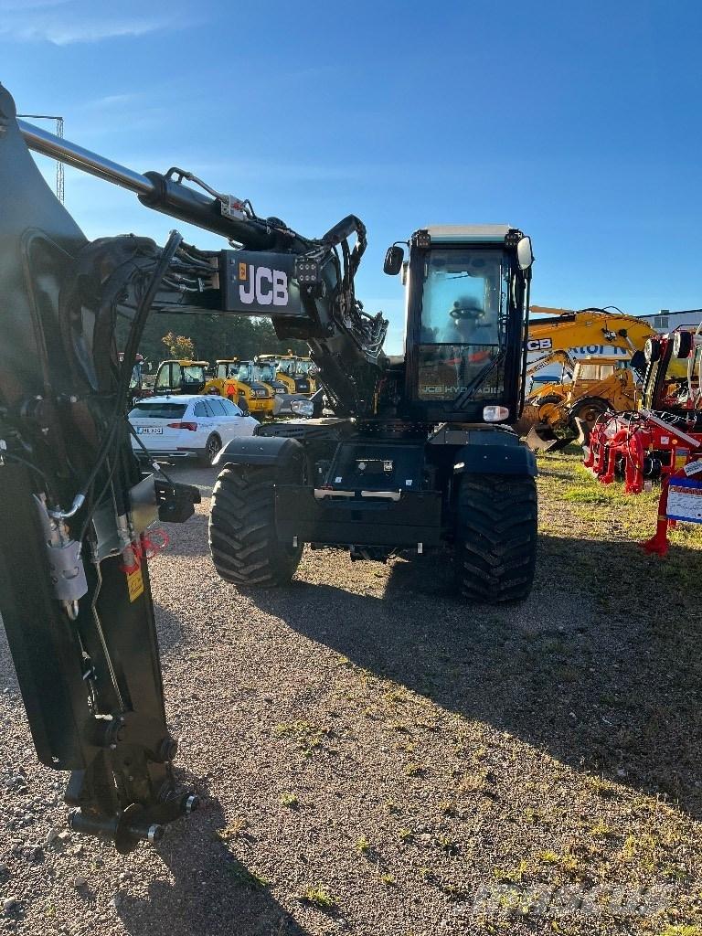 JCB Hydradig 110W Ratiniai ekskavatoriai