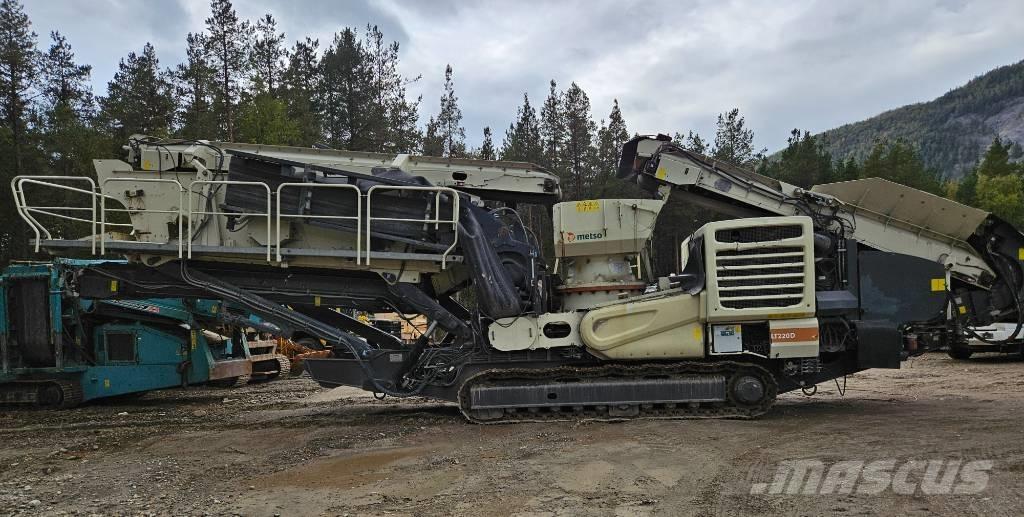 Metso LT 220 D Mobilūs smulkintuvai