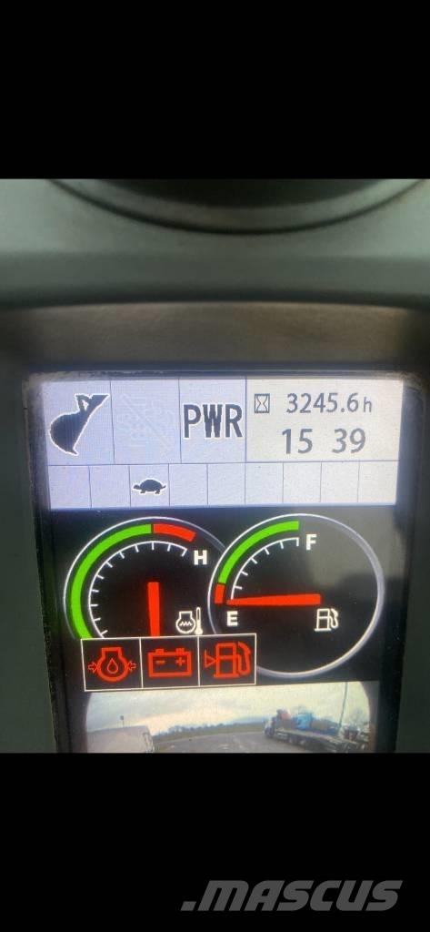  2021 Hitachi 85-6 Vidutinės galios ekskavatoriai 7-12 t