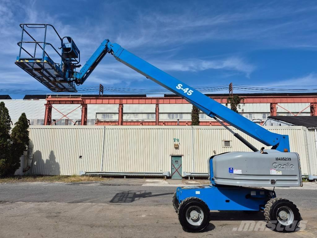 Genie S 45 Teleskopiniai keltuvai