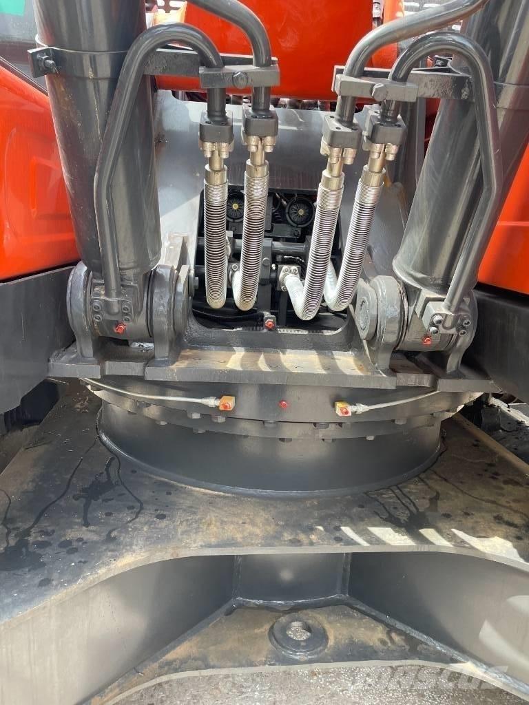 Doosan DX 225 Vidutinės galios ekskavatoriai 7-12 t