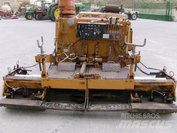 Case F25V Asfalto klotuvai