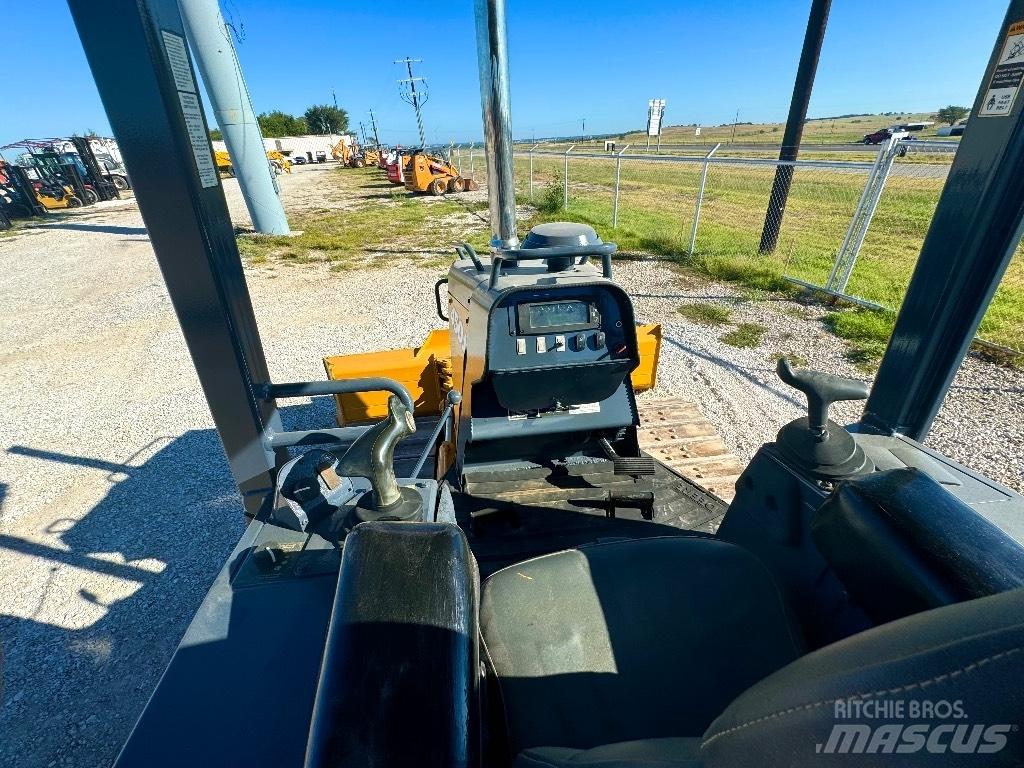 DEERE 450J Vikšriniai buldozeriai