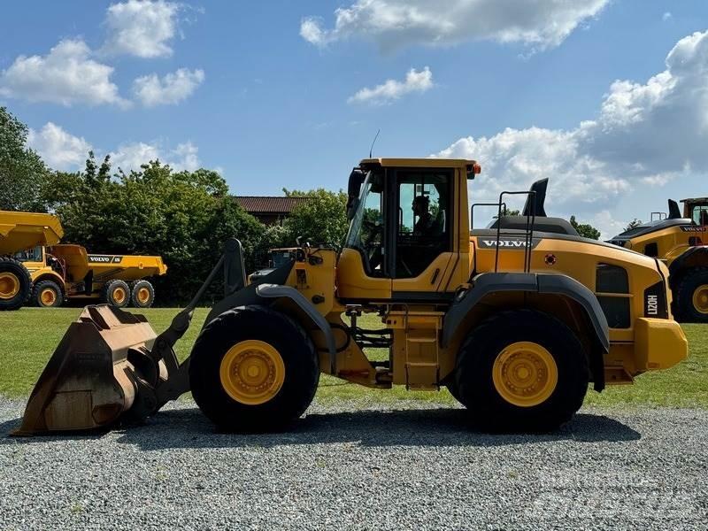 Volvo L 120 H Naudoti ratiniai krautuvai