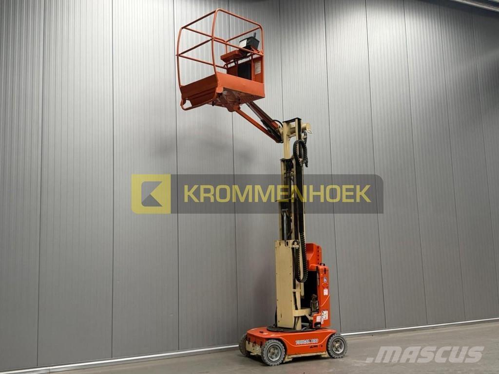 JLG Toucan 800A Kiti keltuvai ir platformos