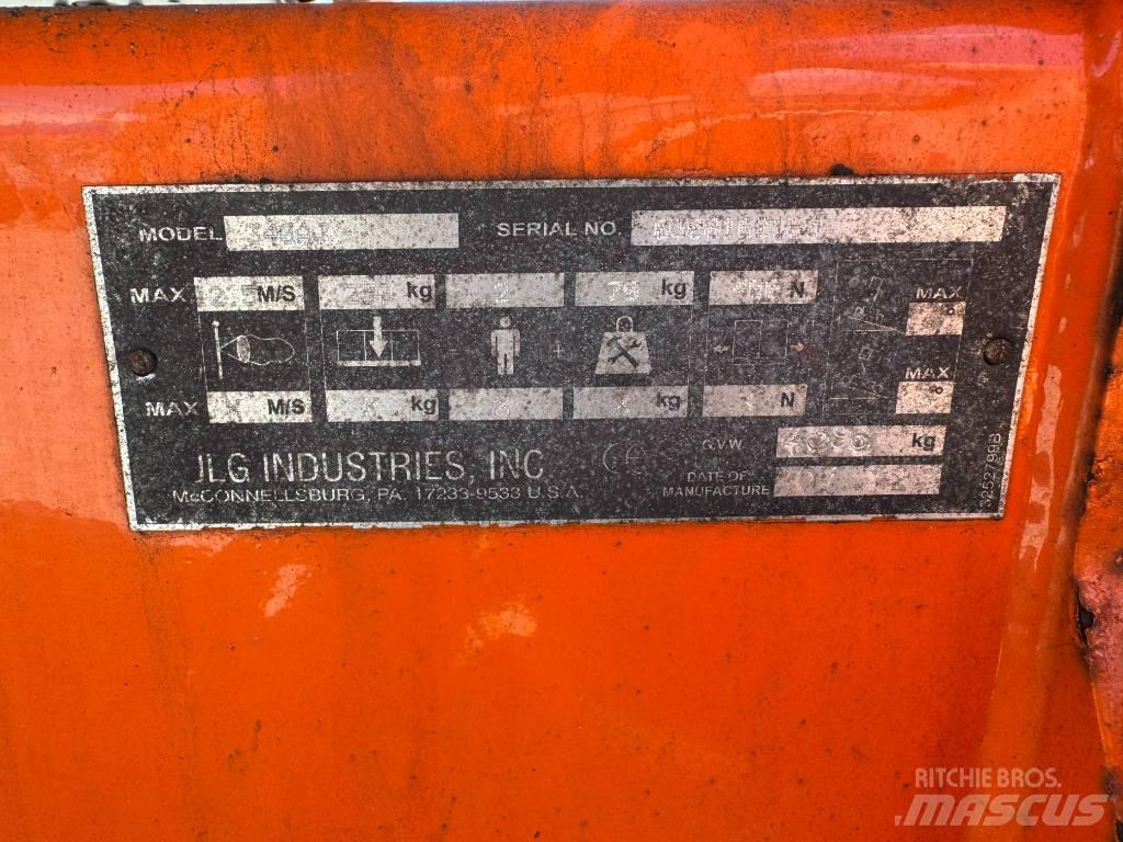 JLG 340AJ Alkūniniai keltuvai