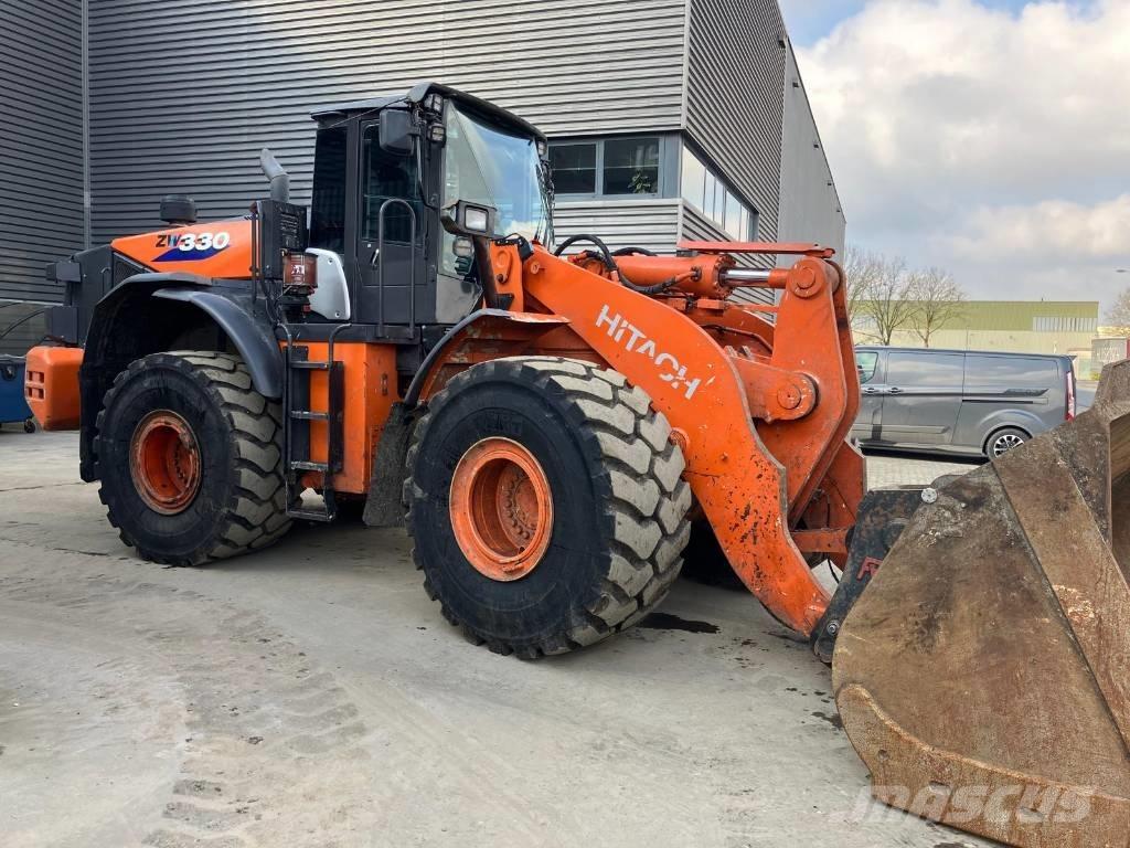 Hitachi ZW330-6 Naudoti ratiniai krautuvai