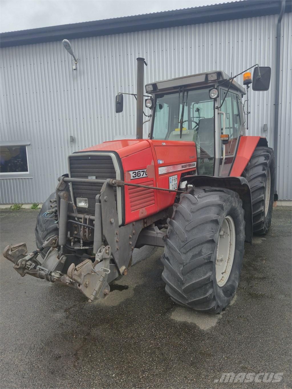 Massey Ferguson 3670 Traktoriai
