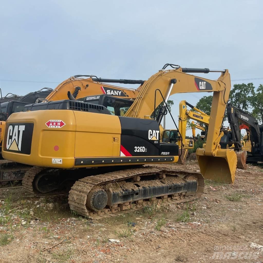 CAT 326D2 Vikšriniai ekskavatoriai