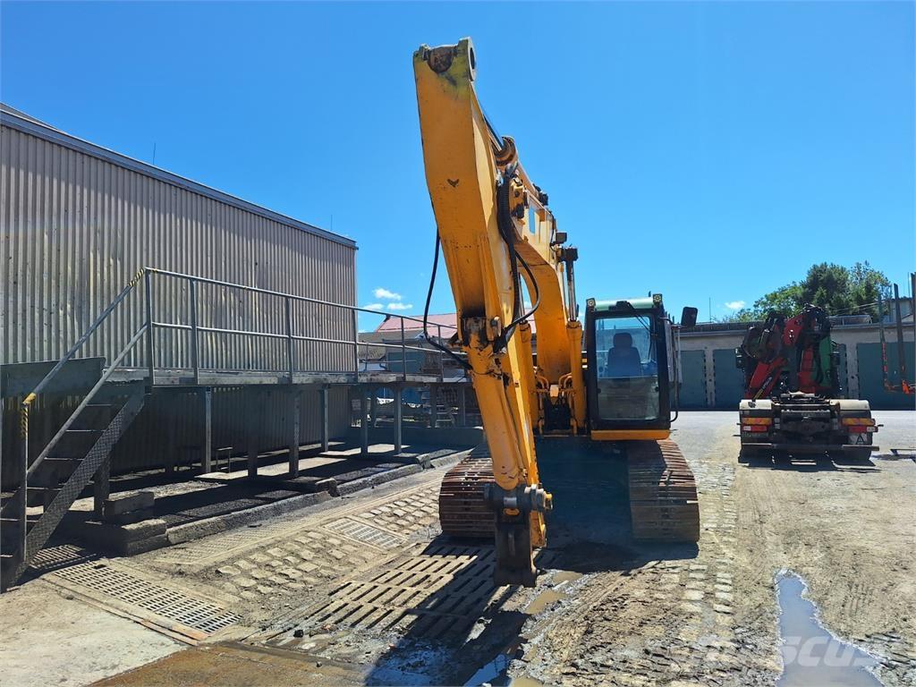 JCB JS 210L Statyba - Kita