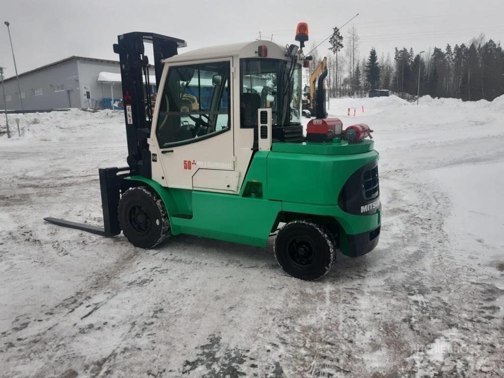 Mitsubishi FD50K Dyzeliniai krautuvai