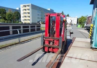 Manitou MI 30 D Dyzeliniai krautuvai