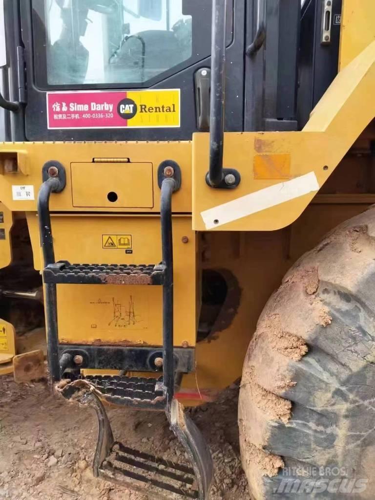 CAT 950GC Naudoti ratiniai krautuvai