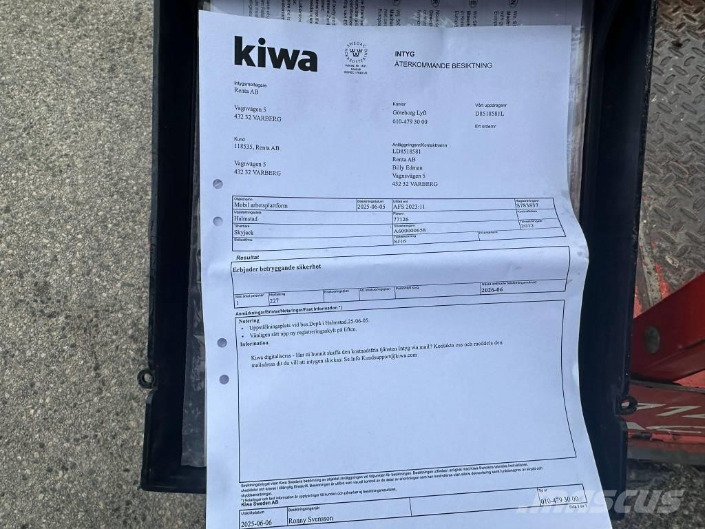 SkyJack SJ 16 Vertikalūs stiebiniai keltuvai