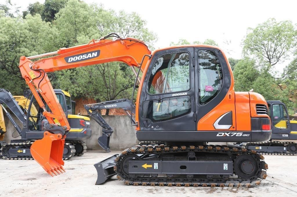 Doosan DX 75-9 C Mini ekskavatoriai < 7 t