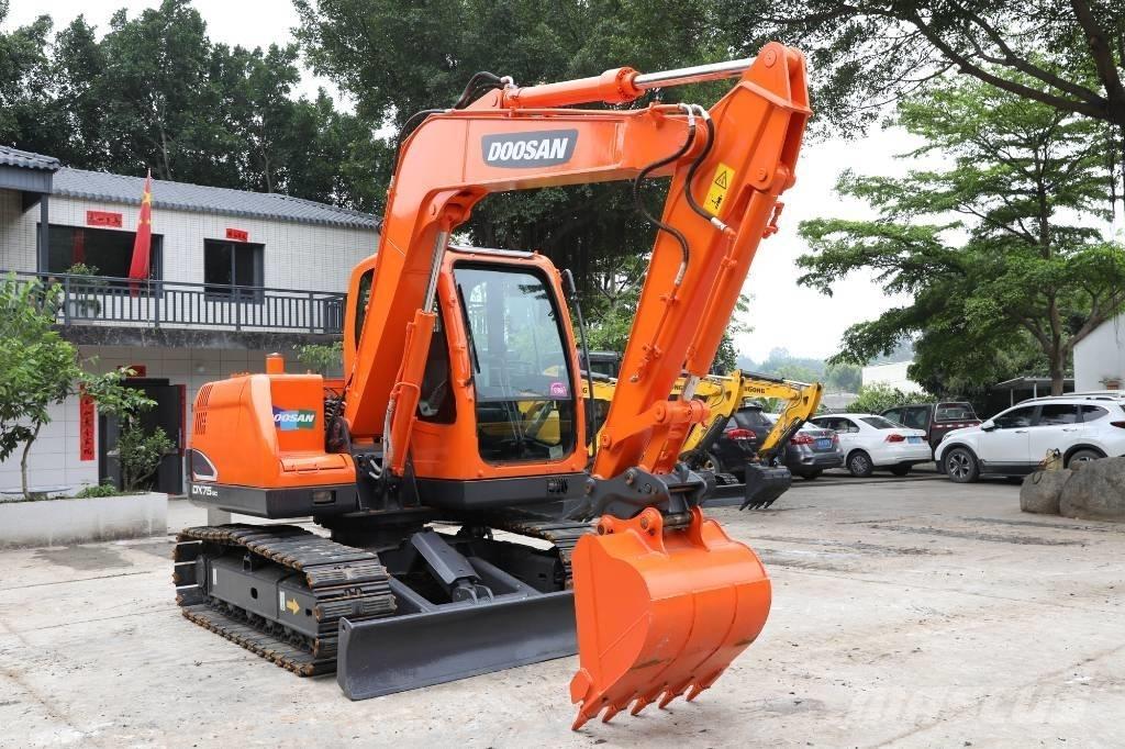 Doosan DX 75-9 C Mini ekskavatoriai < 7 t