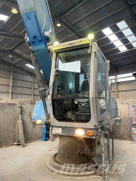 Fuchs AHL 831 D Atliekų / pramoniniai krautuvai