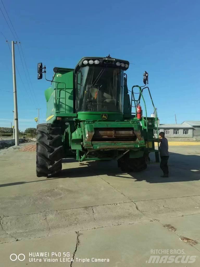 John Deere 9770 STS Derliaus nuėmimo kombainai