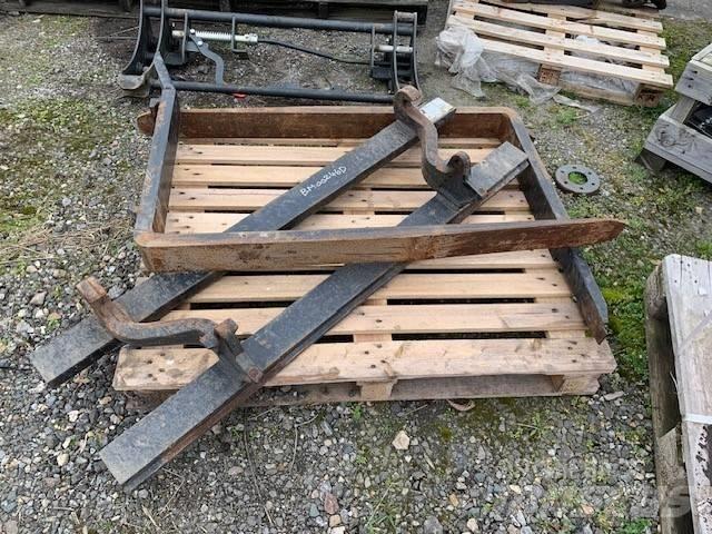 Ålö PALLET TINES Kiti krovimo ir kasimo mechanizmai ir jų priedai