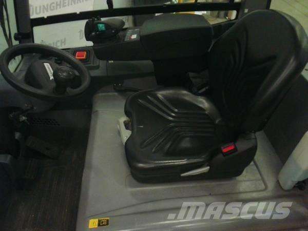 Jungheinrich EFG S50 Elektriniai šakiniai krautuvai