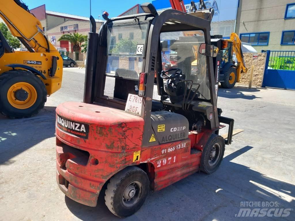 Manitou CD 25 P Dyzeliniai krautuvai