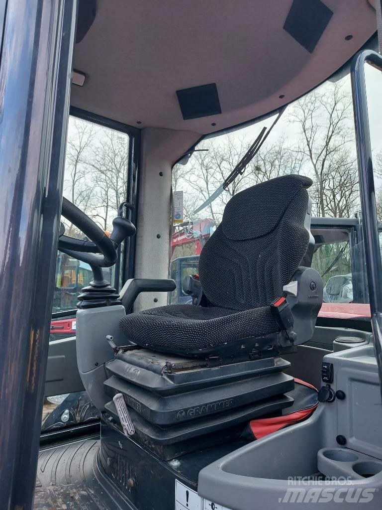 Yanmar V 100 Naudoti ratiniai krautuvai