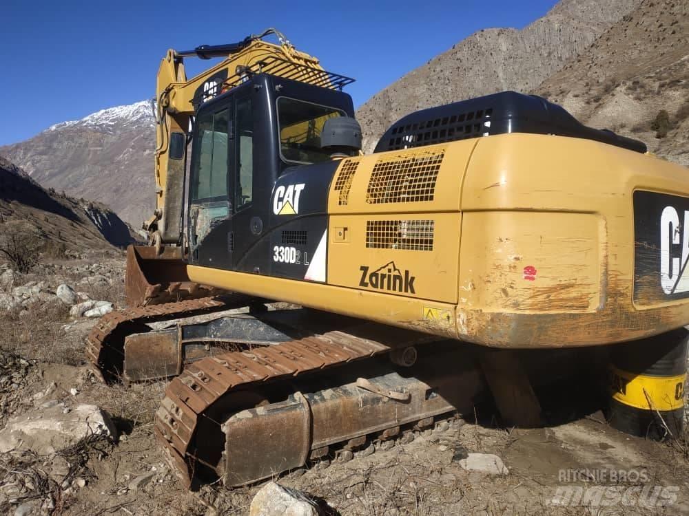 CAT 330D2 L Vikšriniai ekskavatoriai